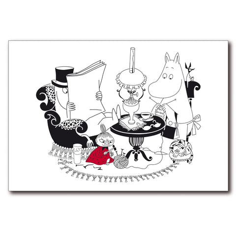 Moominpappa reading tablet