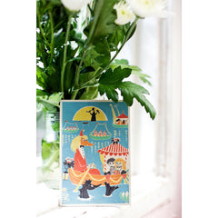Who will comfort Toffle wooden card 4-pack